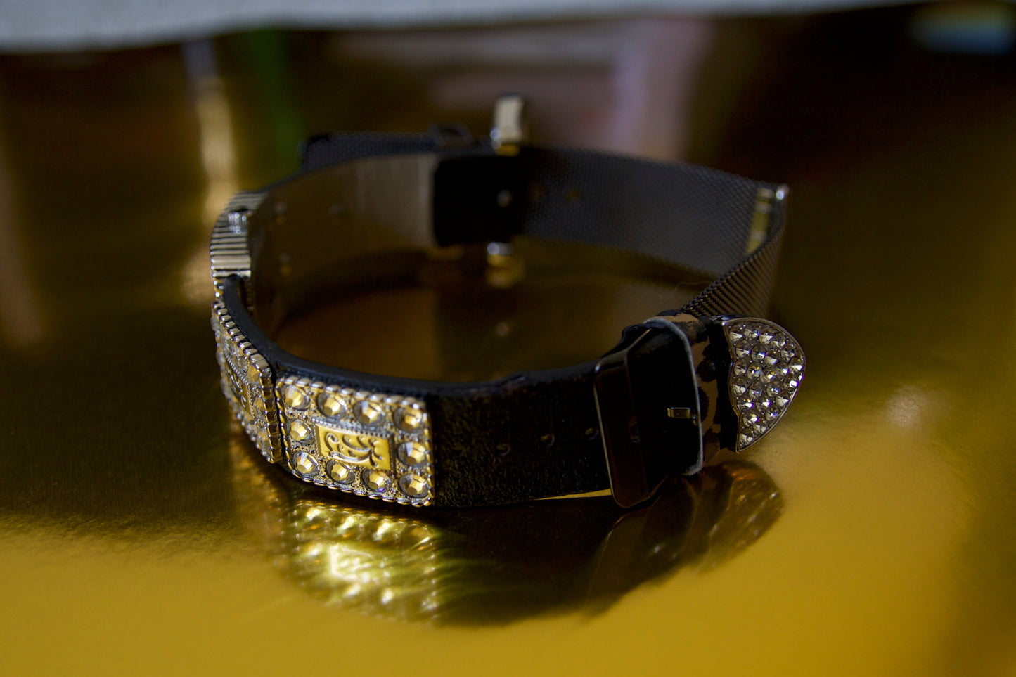 Tightly Timed Choker