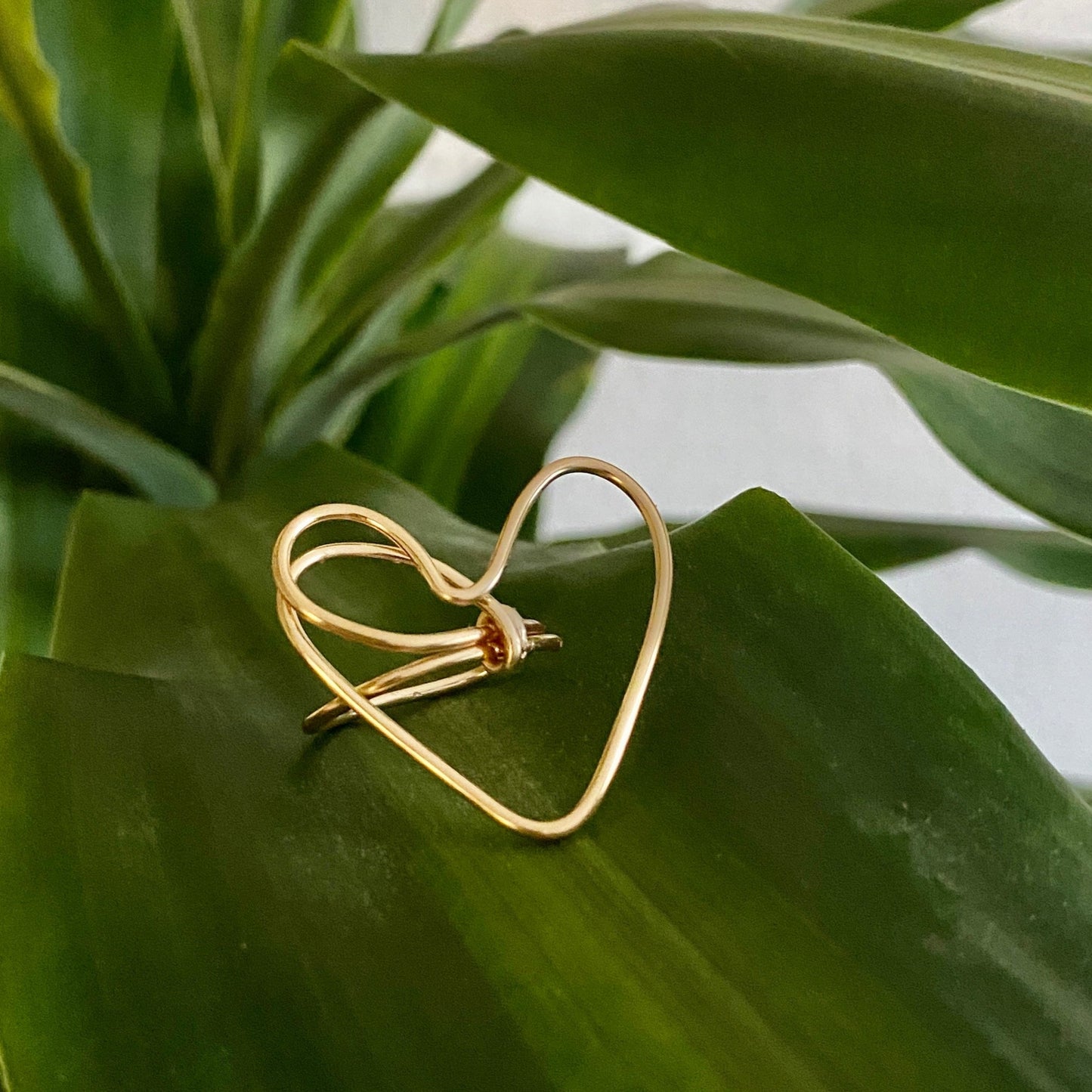 Mini Heart Wire Ring